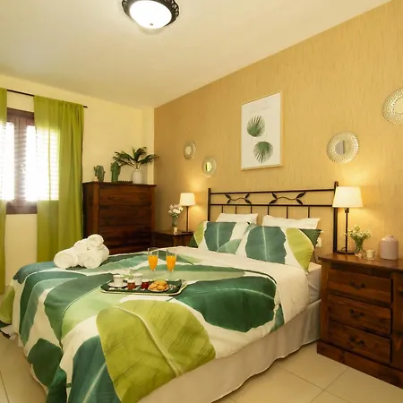 Appartamento With Terrace And Pool